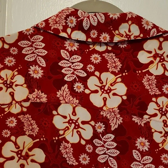 Men's Hawaii Shirt - Picture 4 of 4